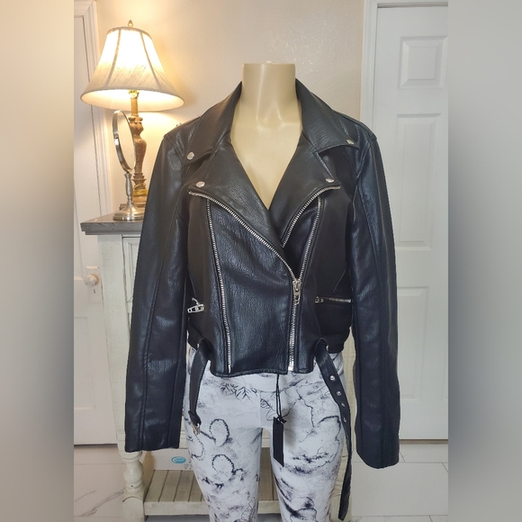 Blank NYC Women's Vegan Black Leather Jacket Size XL - Picture 8 of 12